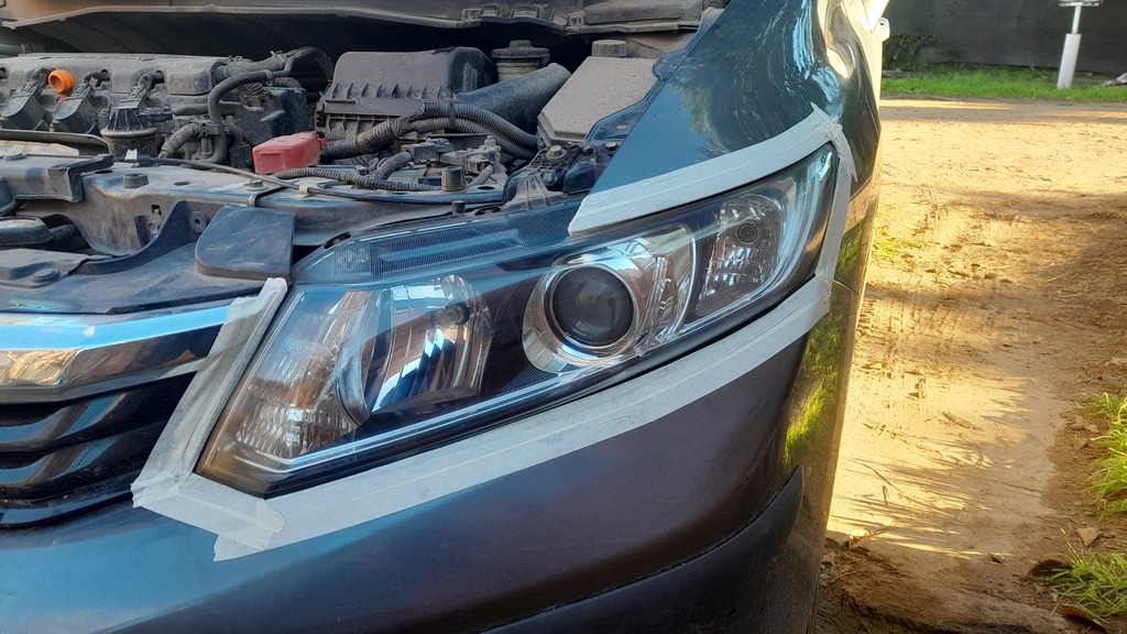 Trabajo de pulido de ópticas para el Honda Civic